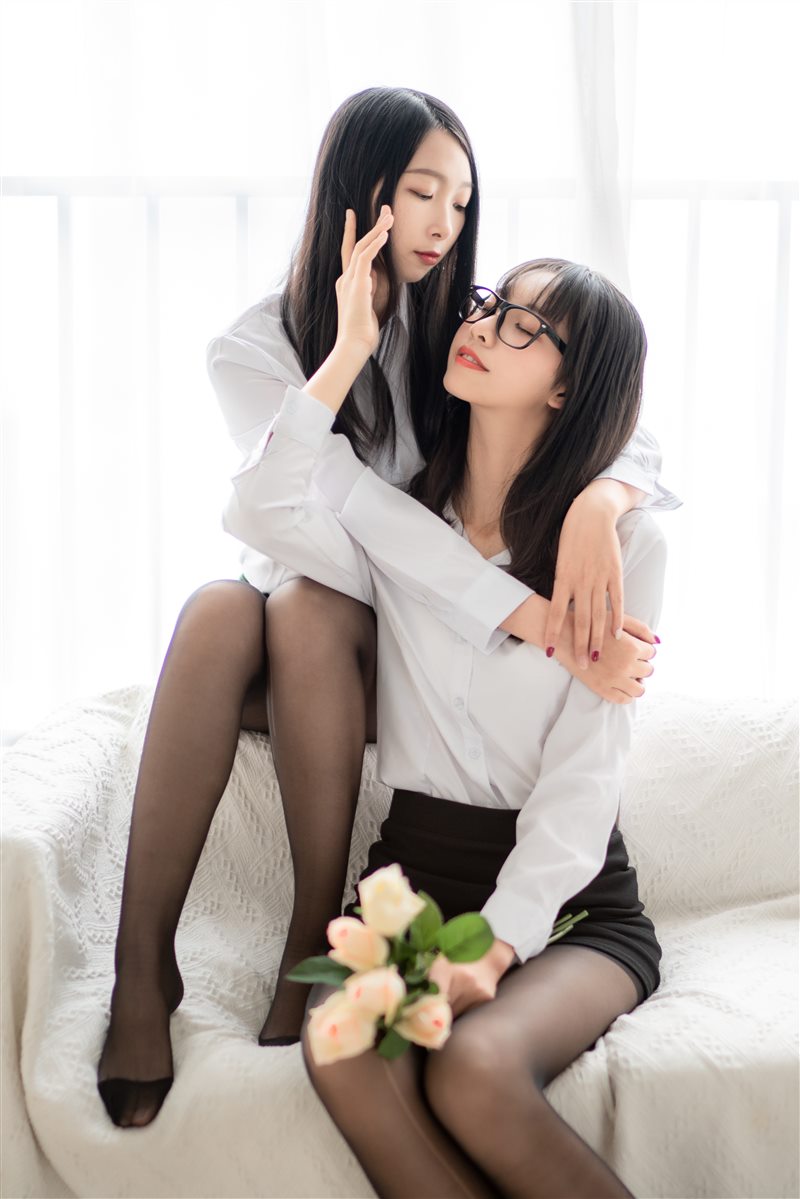 图片[2]-西瓜少女 - 黑丝百合 [54P／419MB] - 呦糖社C+-呦糖社C+